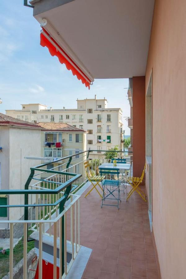 La Casa Del Poeta - Appartamento Positano Maiori Extérieur photo